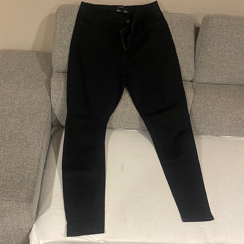 High rise black skinny jeans size 30